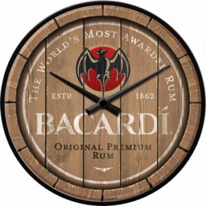 Bacardi wood barrel wandklok logo