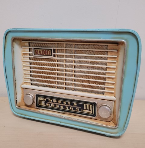 Ouderwetse radio blikken miniatuur blauwe spaarpot
