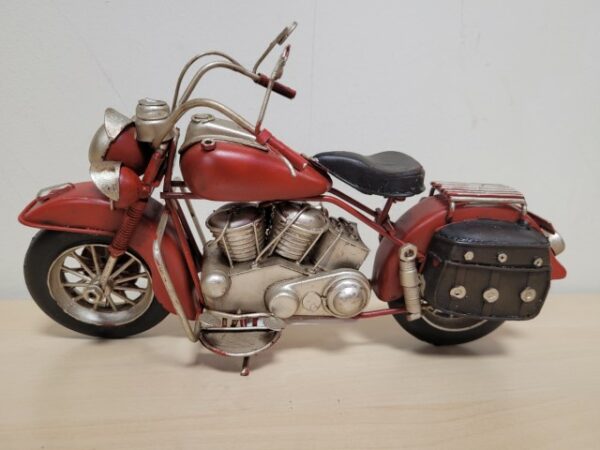 Rode motor metalen miniatuur model met tassen