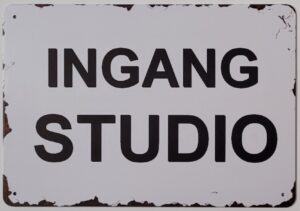 Ingang Studio reclamebord metaal