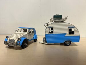 Citroen CV2 met caravan blauw metalen miniatuur