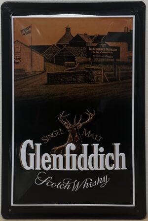 Glenfiddich Distillery gebouwen reclamebord relief