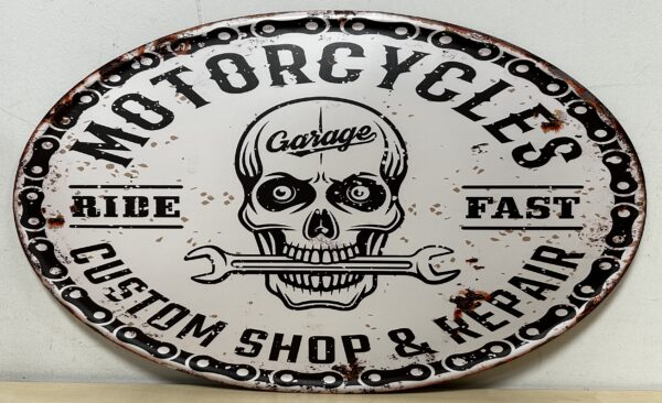 Motorcycles shop en repair ovaal