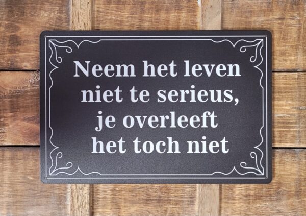 Neem leven niet serieus - Afbeelding 5
